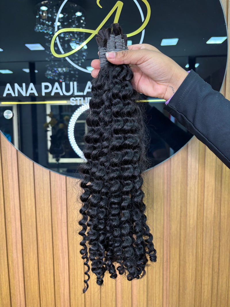 Cabelo Vietnamita cacheado 60cm, 100 gramas – 100% Humano, Fios Alinhados.