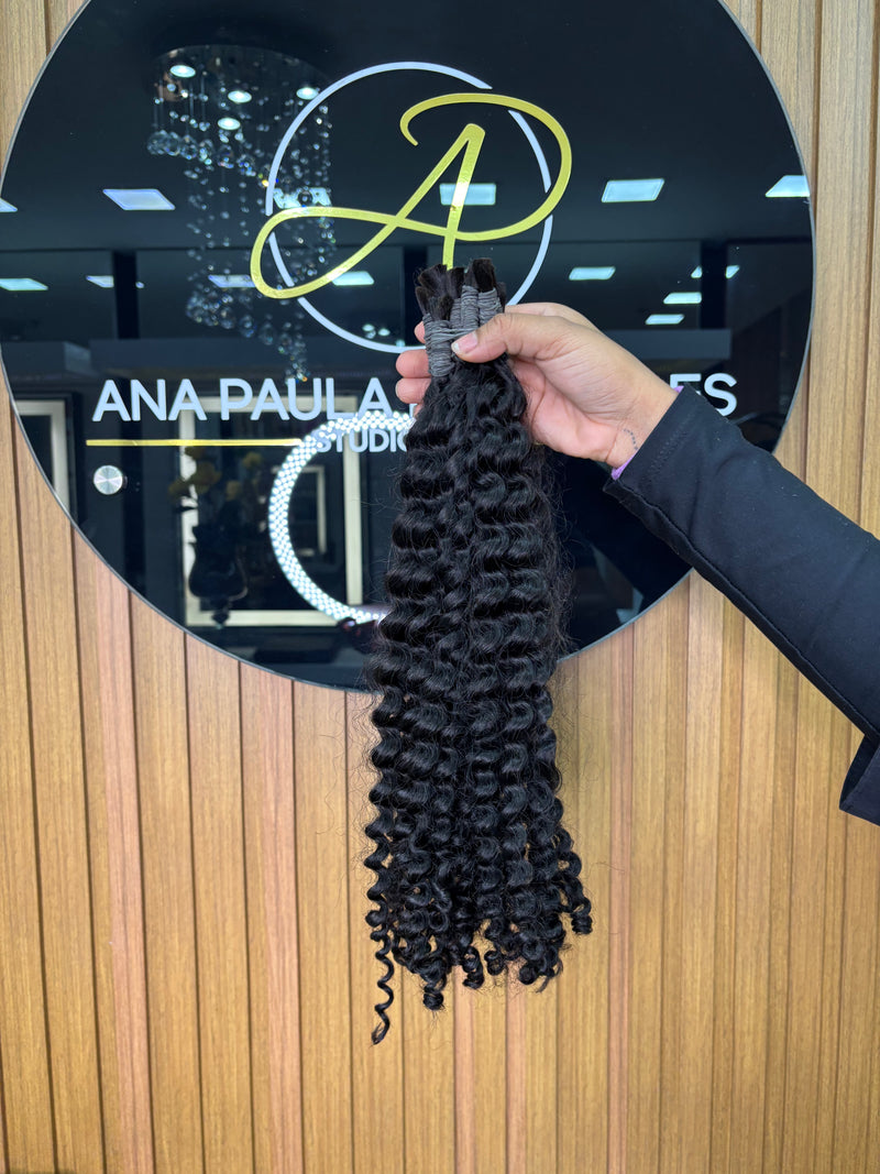 Cabelo Vietnamita cacheado 60cm, 100 gramas – 100% Humano, Fios Alinhados.